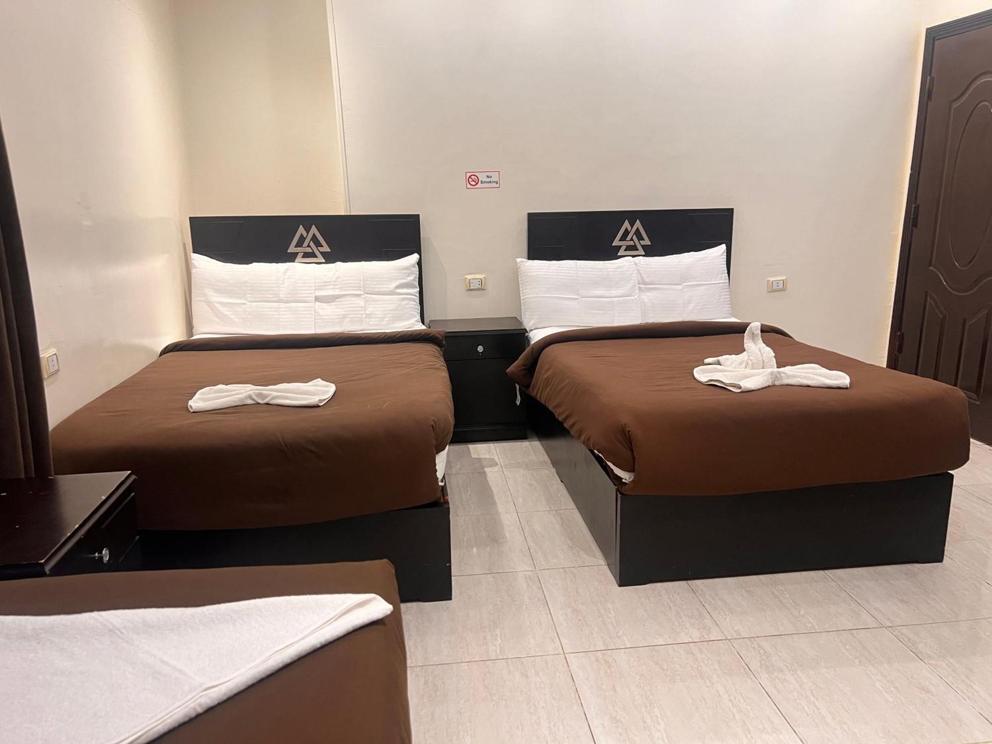 Pyramids Magic View Hotel Il Cairo