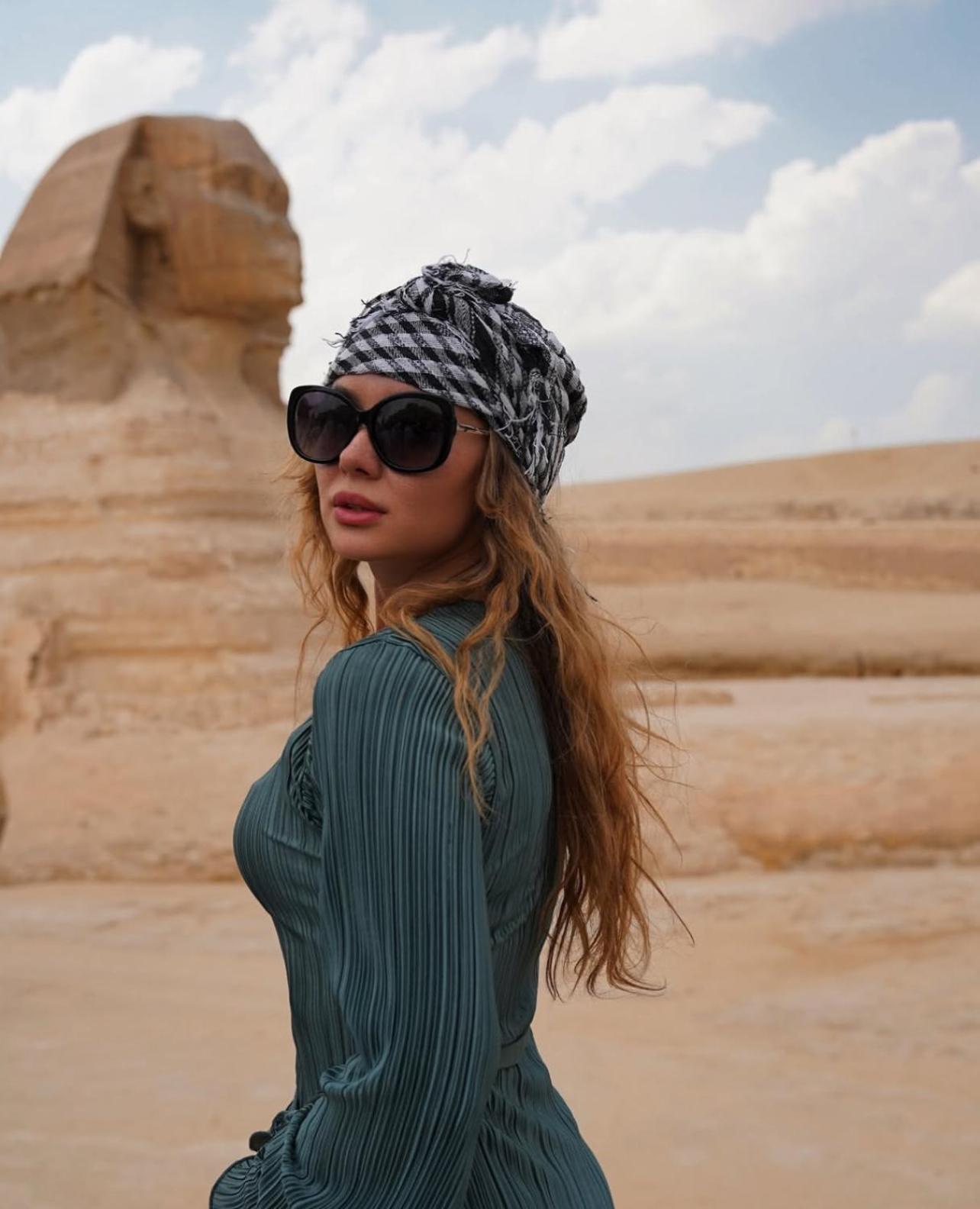 Pyramids Magic View